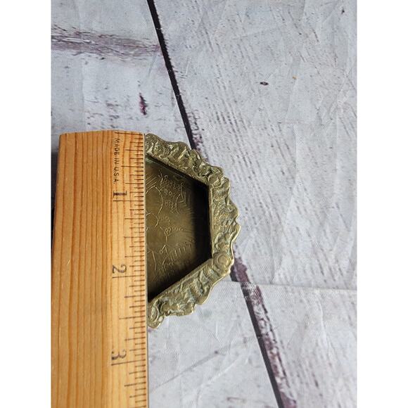 Vintage Solid Brass Trinket Tray Change Dish Floral Design READ - Picture 3 of 6